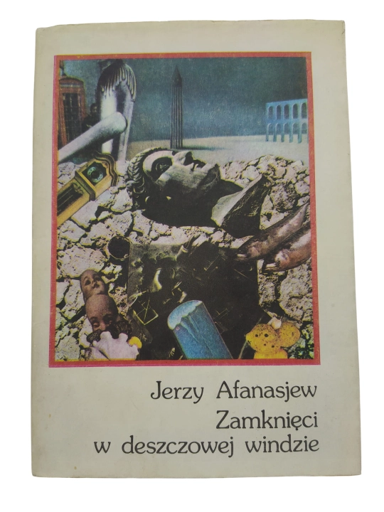 zamknięci w deszczowej.jpg