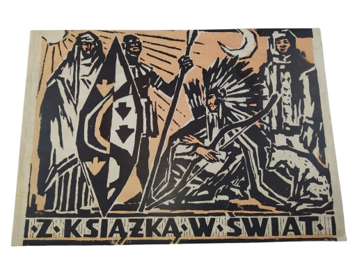 z książką w świat.jpg