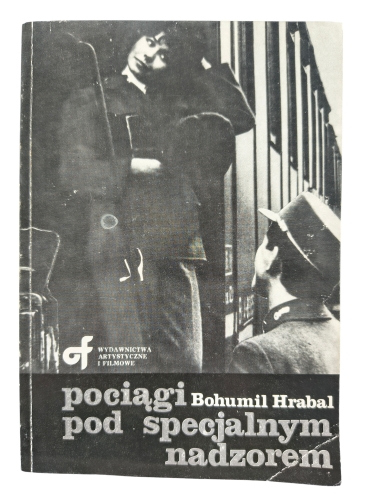 pociągi pod specjalnym.jpg