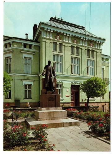 493a.jpg