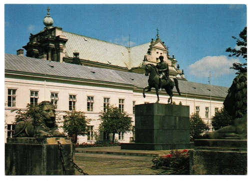 467a.jpg