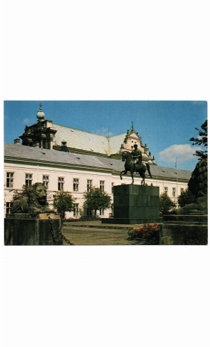 467av.jpg